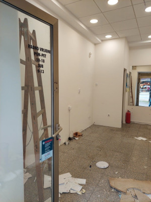 Centar, Vlaška ulica , ulični poslovni prostor , 15,00 m2, zakup