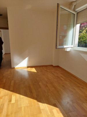 Dugo Selo, novija gradnja, 2-sobni stan, 40,50 m²+parkirno mjesto