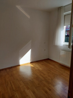 Dugo Selo, novija gradnja, 2-sobni stan, 40,50 m²+parkirno mjesto