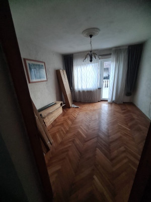 Kuća: Zagreb (Donja Dubrava), 300 m2 (iznajmljivanje)