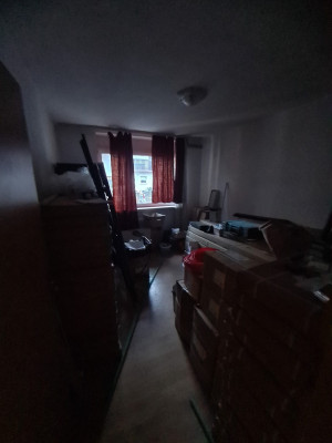 Kuća: Zagreb (Donja Dubrava), 300 m2 (iznajmljivanje)