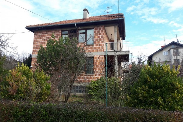 Prodaje se kuća na Črnomercu, ul. Antunovac