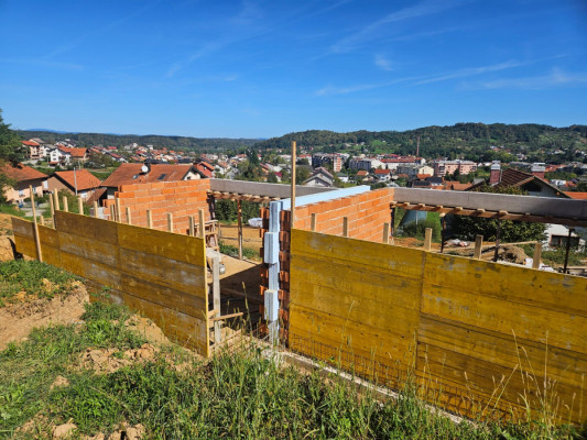 Stan: Duga Resa, 162.00 m2, novogradnja (prodaja)