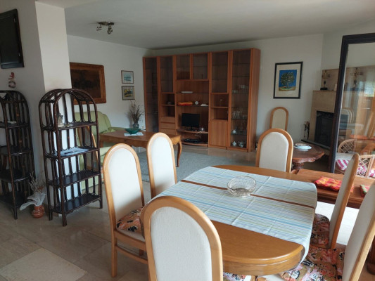 Stan: Zagreb (Remete), 100.00 m2 (iznajmljivanje)