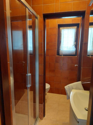 Stan: Zagreb (Remete), 100.00 m2 (iznajmljivanje)