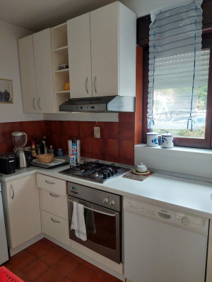 Stan: Zagreb (Remete), 100.00 m2 (iznajmljivanje)