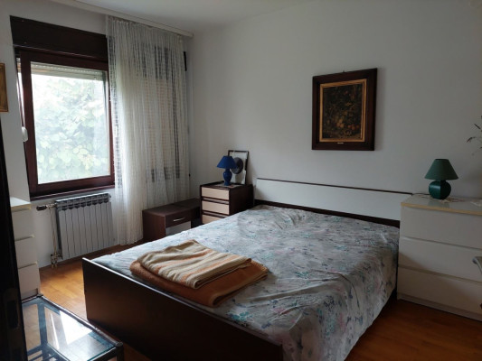 Stan: Zagreb (Remete), 100.00 m2 (iznajmljivanje)