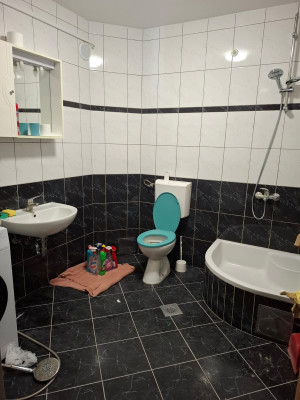 Zagreb, 2 dvosobna stana po 50 m2, najam