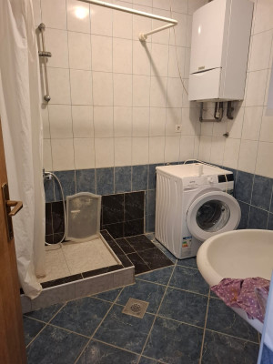 Zagreb, 2 dvosobna stana po 50 m2, najam