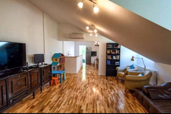 Zagreb, Črnomerec, samostojeća, dvorišna kuća